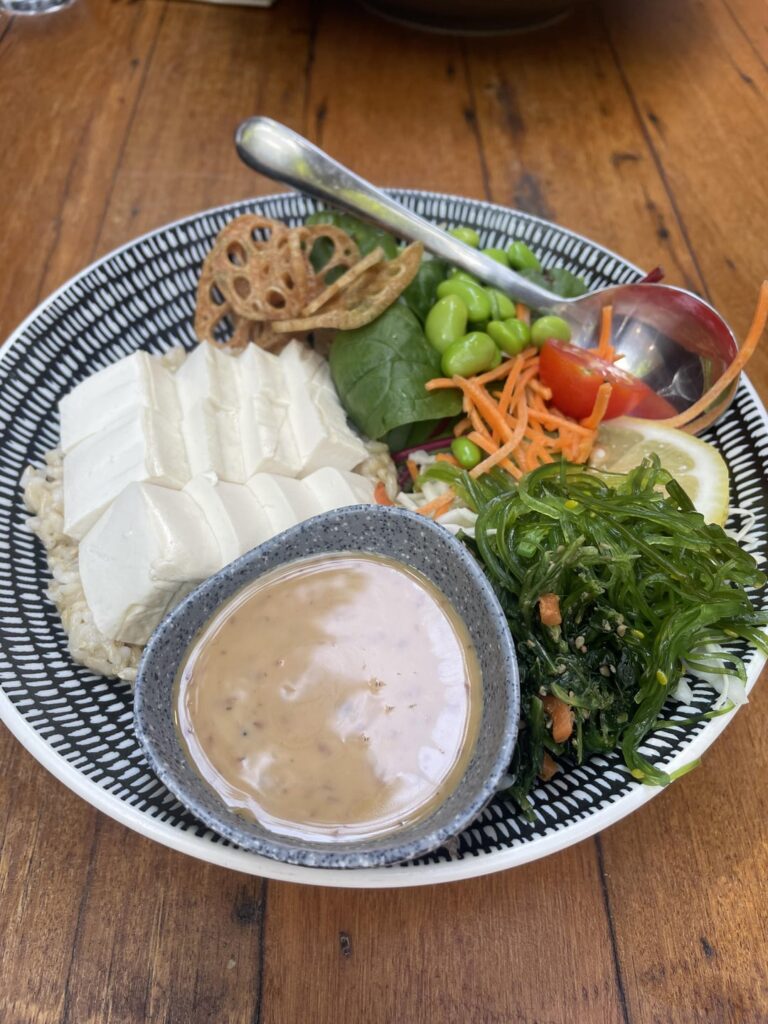 Calories in this tofu poke bowl?