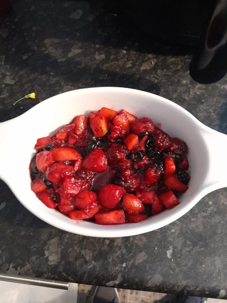 Berries and apple crumble