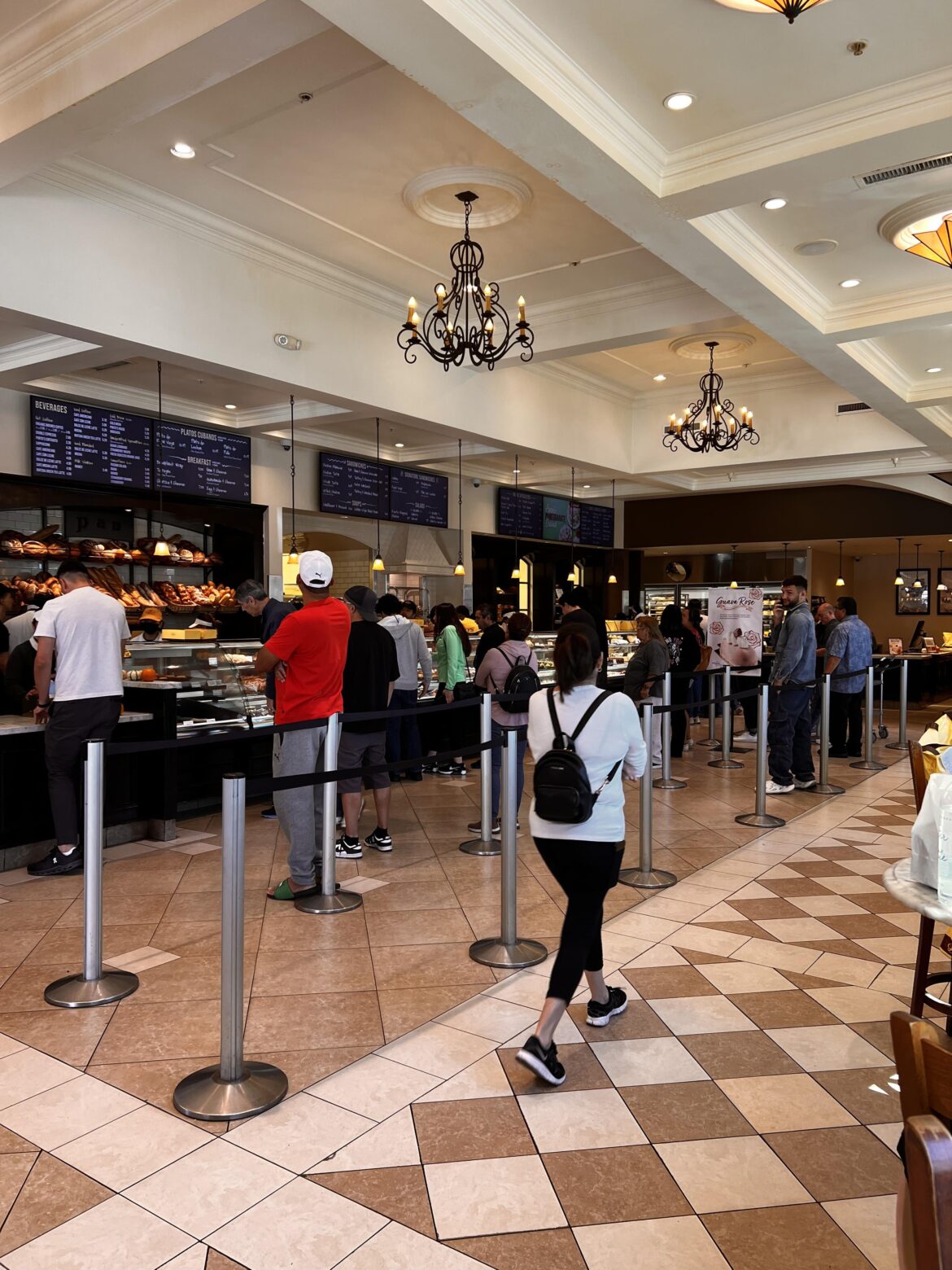 Porto’s Burbank “lunch rush” at noon on a Friday