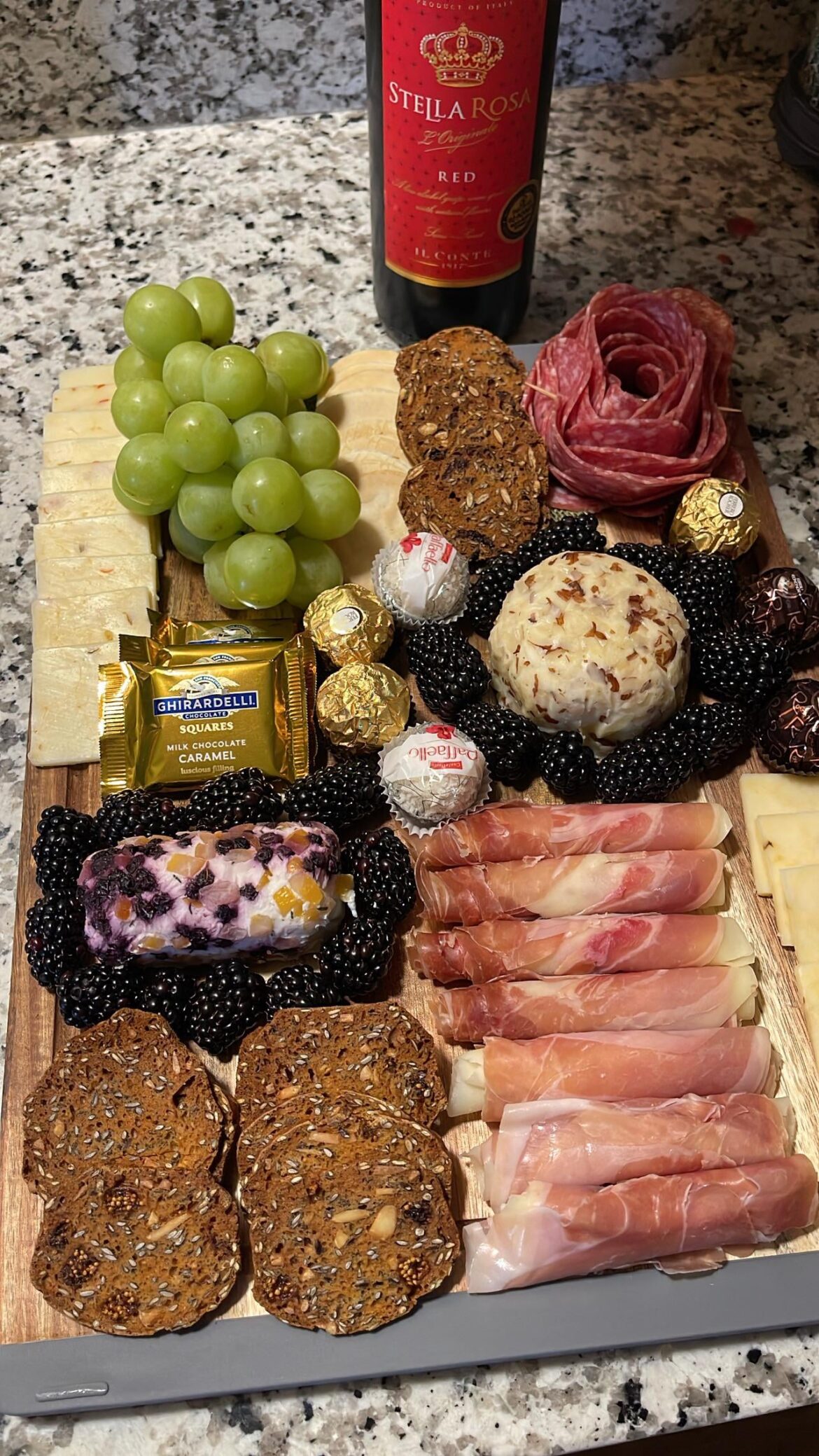 I was requested to make this board for a Halloween party 👻