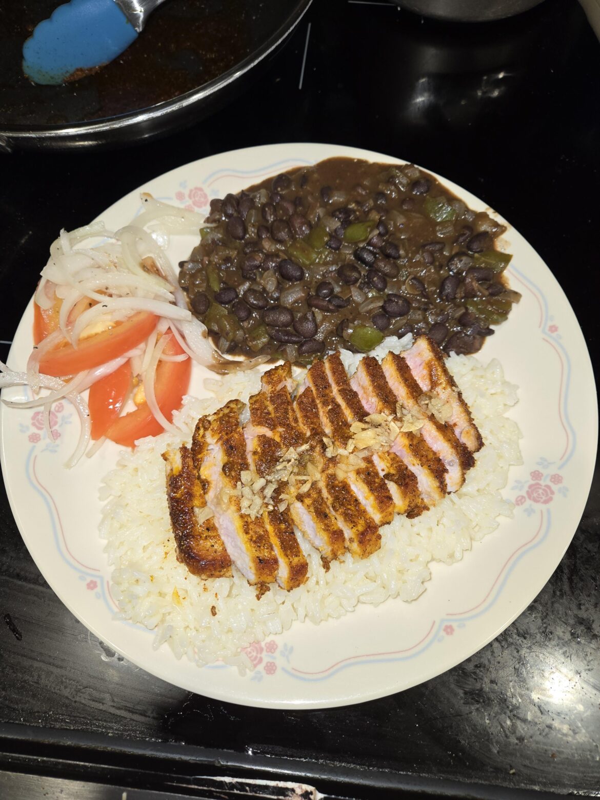 Cuban-Style Suzón Pork Chops 8/10 Cuban-Style Suzón Pork Chops 8/10