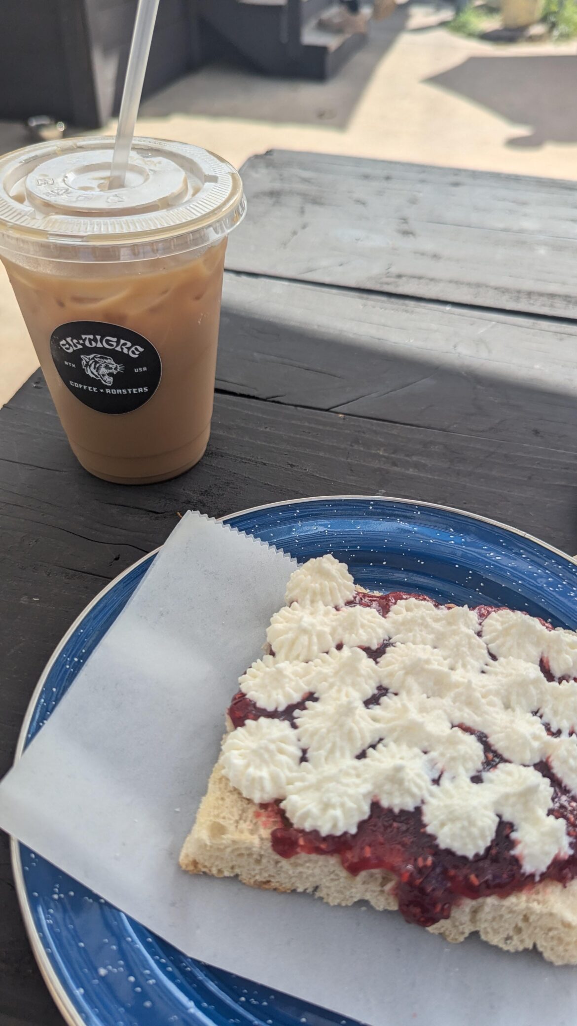 EL TIGRE COFFEE ROASTERS