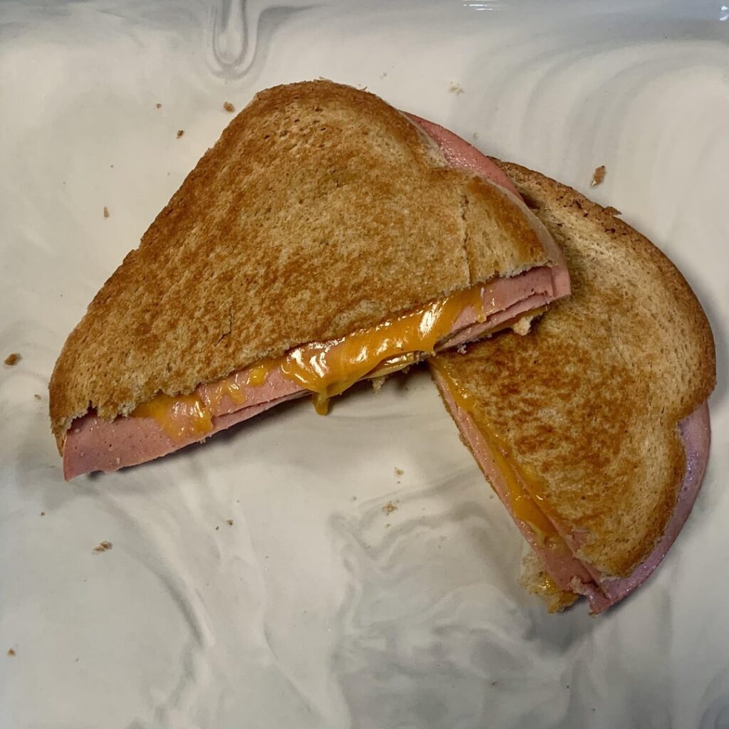 Grilled cheese & bologna