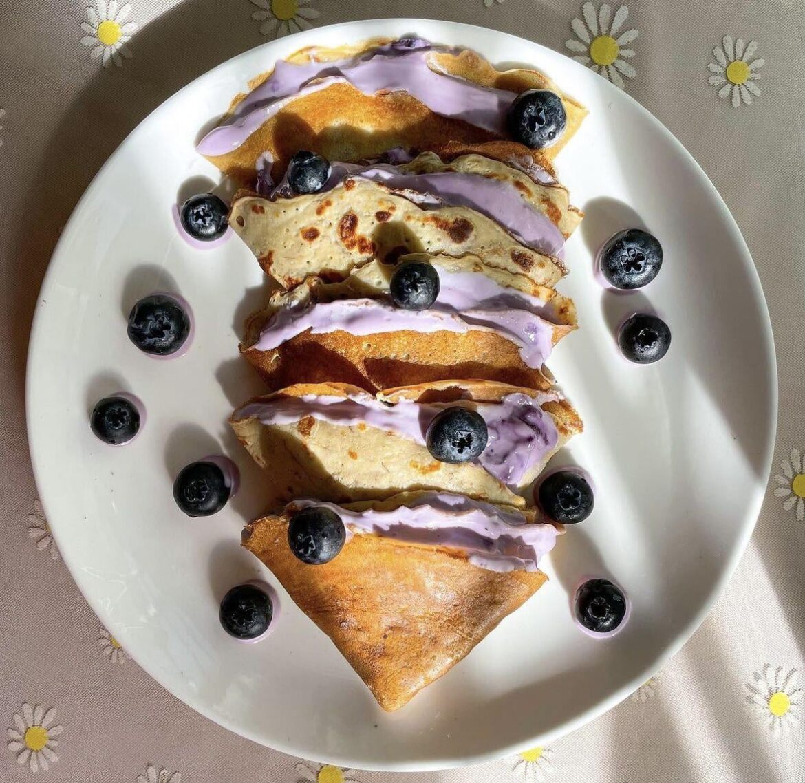 Blueberries crepes