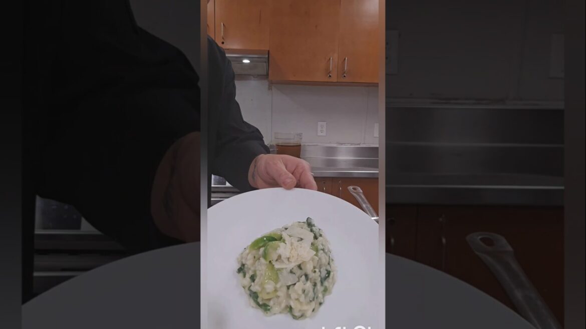 SPINACH & BRUSSEL SPROUT RISOTTO #food #cooking