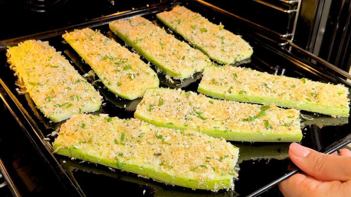 Sie sind so lecker! Ich habe diese Zucchini den ganzen Sommer lang zubereitet! Rezept in 5 Minuten!