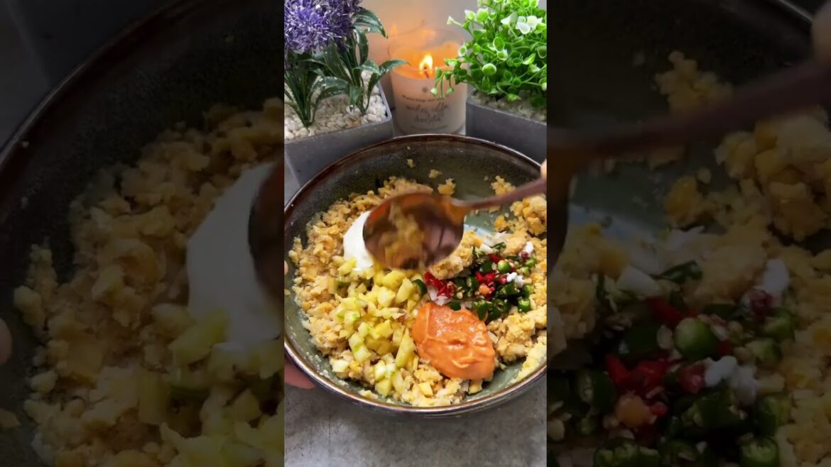 Chickpea Egg Salad Sandwich #sandwich #egg #easyrecipe #highproteinmeals #healthyfood #health #fit Chickpea Egg Salad Sandwich #sandwich #egg #easyrecipe #highproteinmeals #healthyfood #health #fit