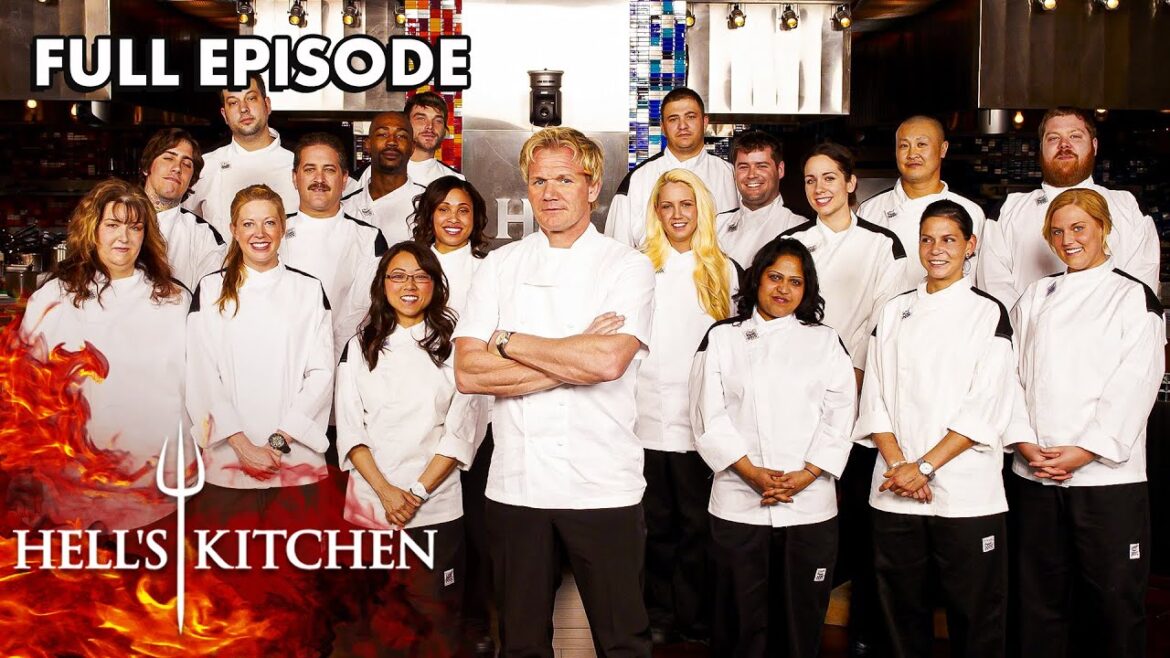 Hell's Kitchen Season 9 - Ep. 1 | Stage Fright | Full Episode
