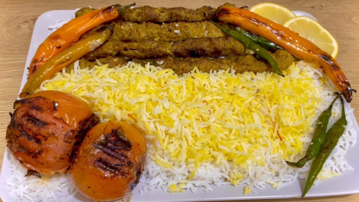 Persian Kabab with Saffron Rice | Koobideh Kebab Recipe Persian Kabab with Saffron Rice | Koobideh Kebab Recipe