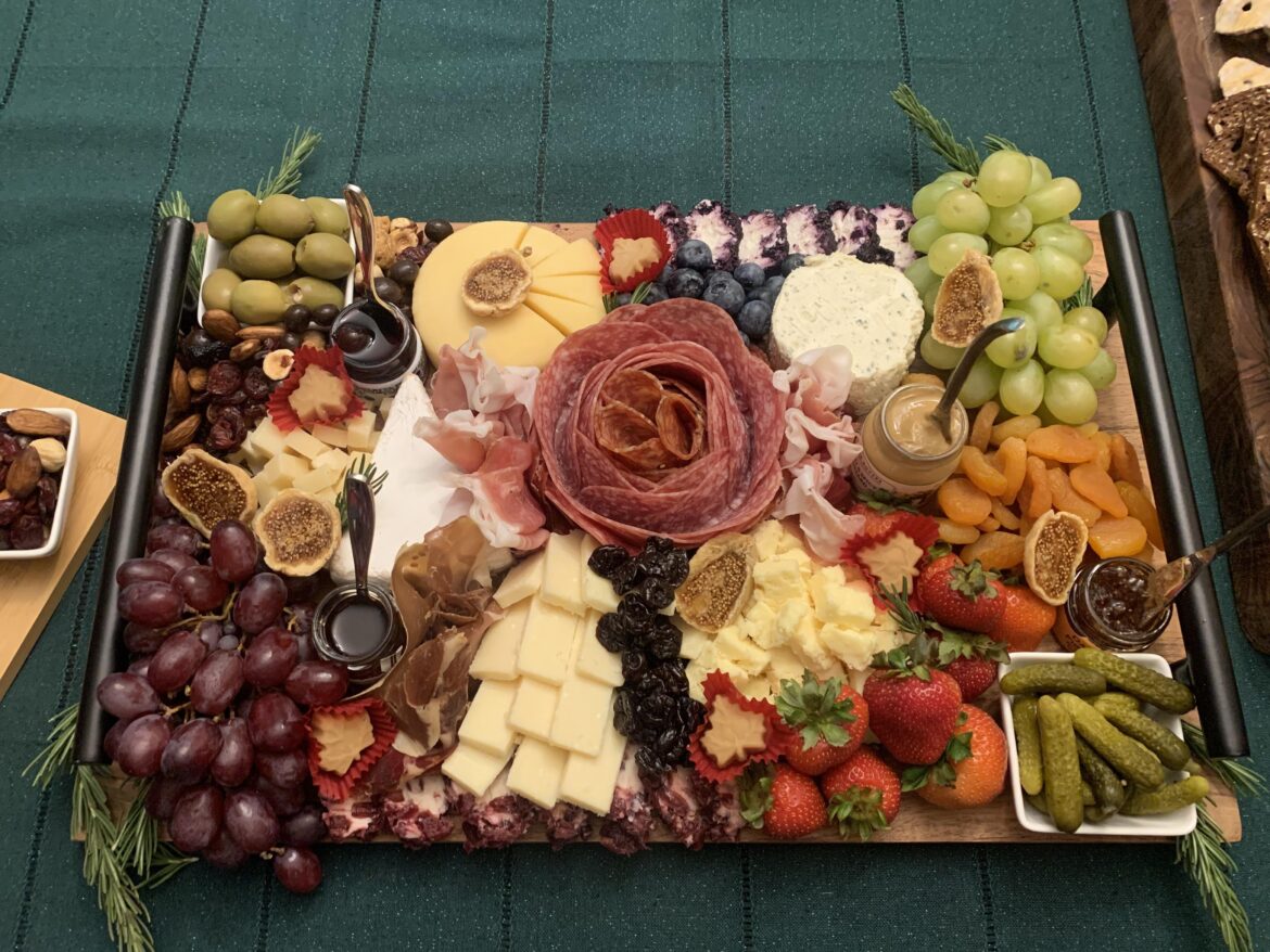 Sister challenged me to make the best “adult lunchable” I could for our family get together. Total crowd pleaser