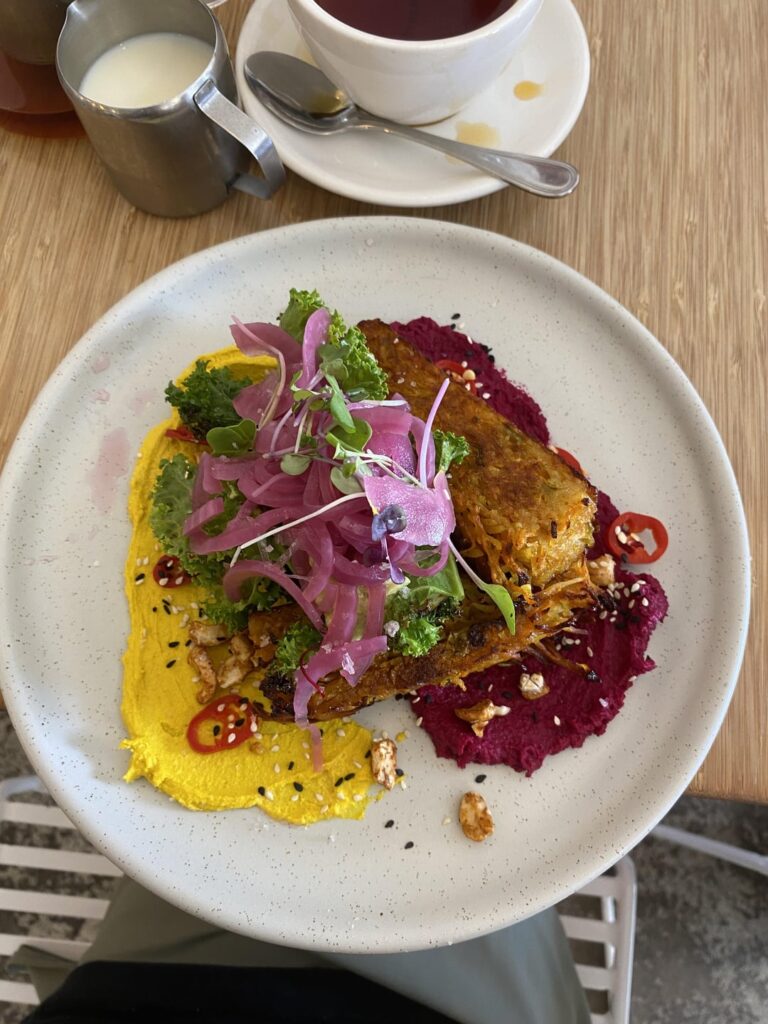 estimate for my brunch please? kumara hash stack:)