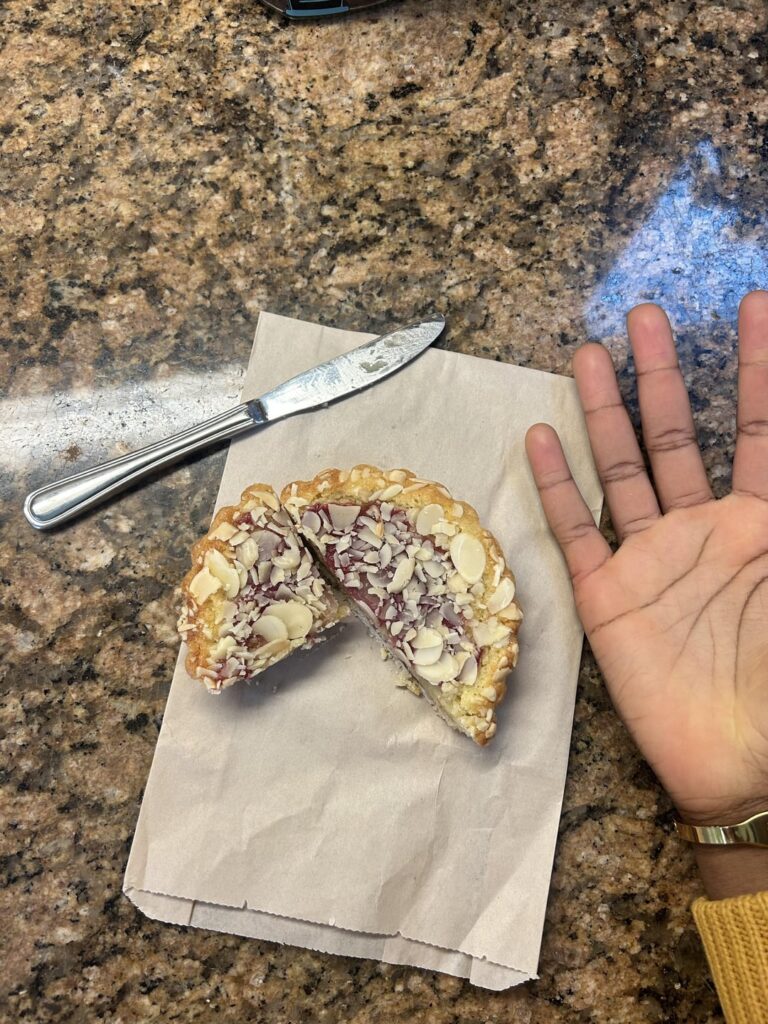 Calories in this almond pie?