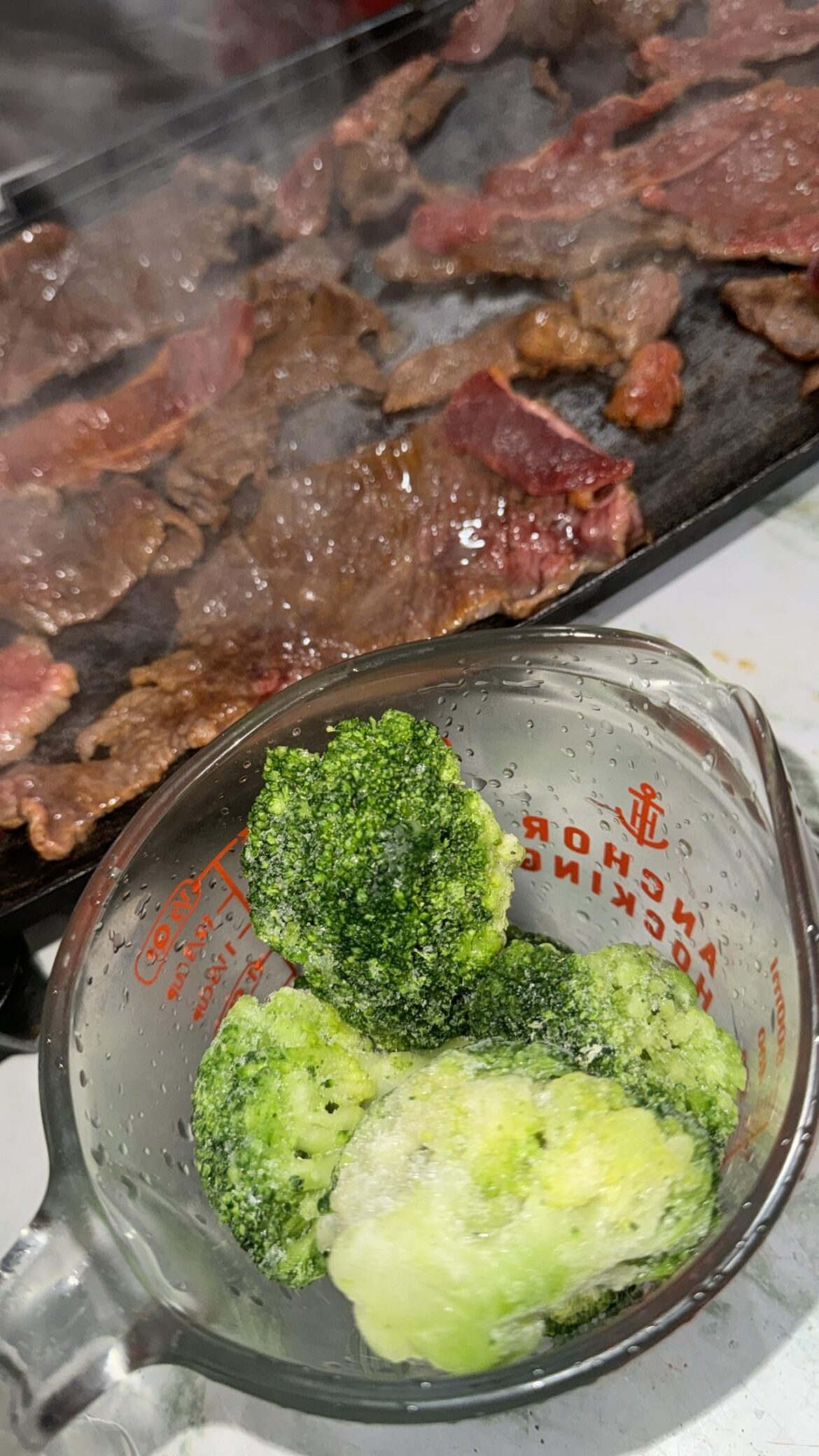 How many calories is in 1lb of carne asada?