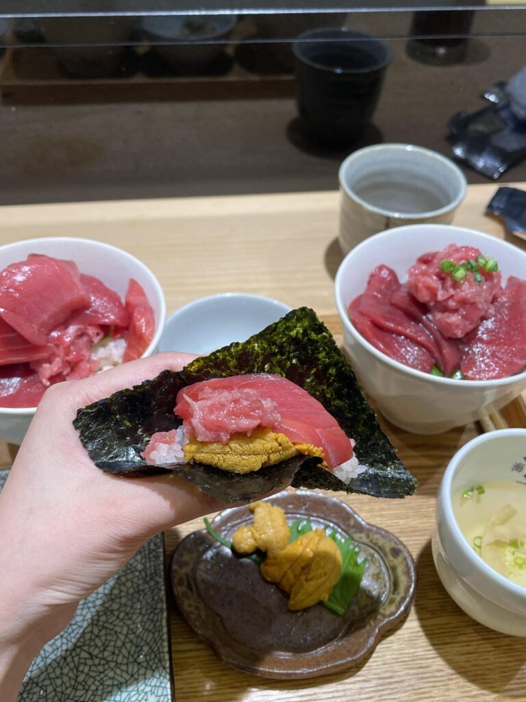 who understand the gold content of these pics🤤