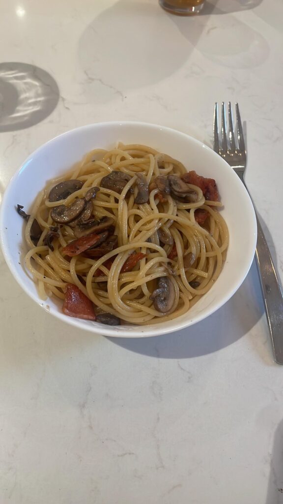 Calories in this homemade mushroom bacon pasta?