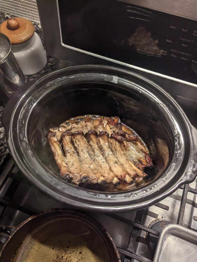 Seasoned baby back ribs on the pot for 9hrs really does work!!!