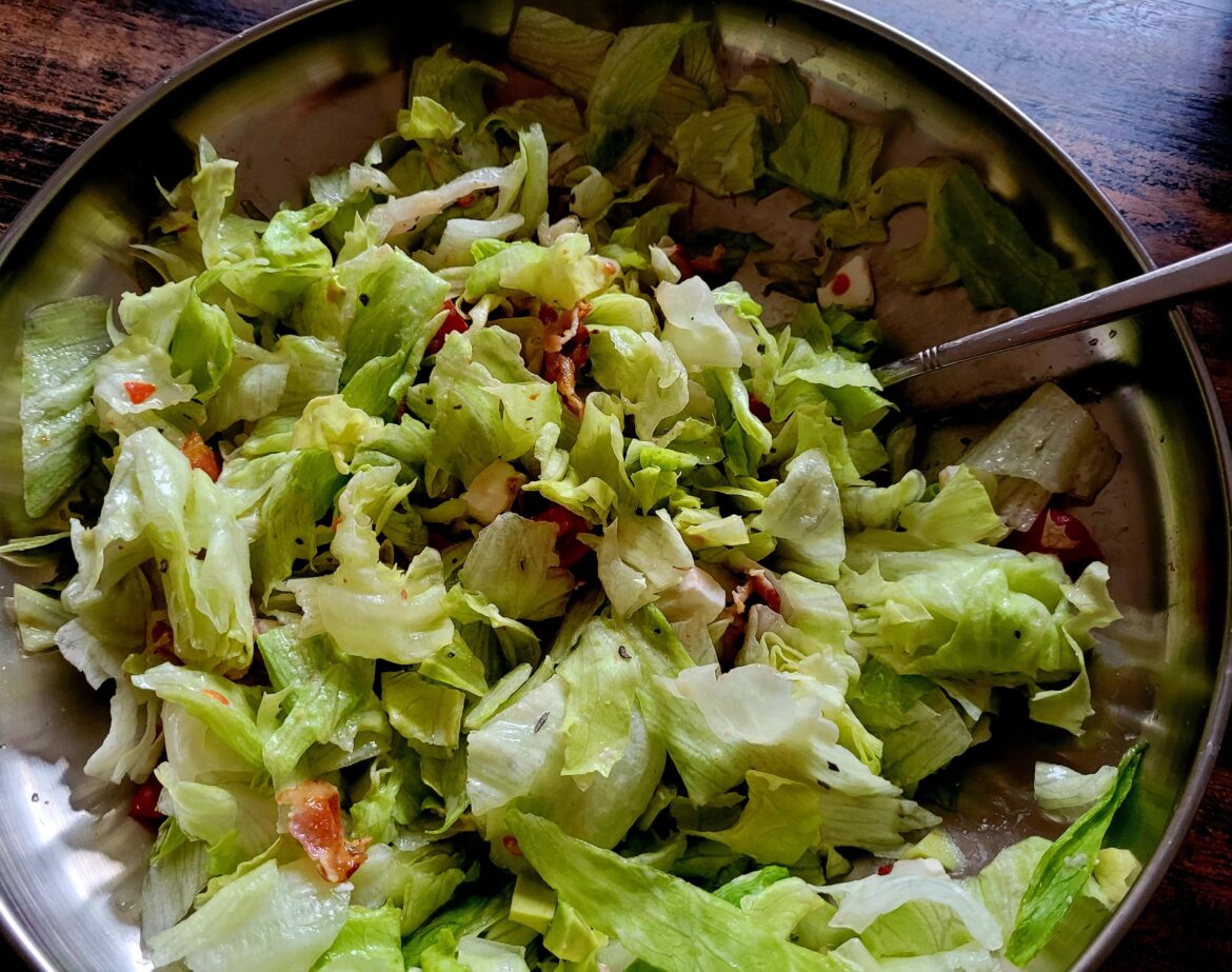 Low carb BLT salad, 626 cal