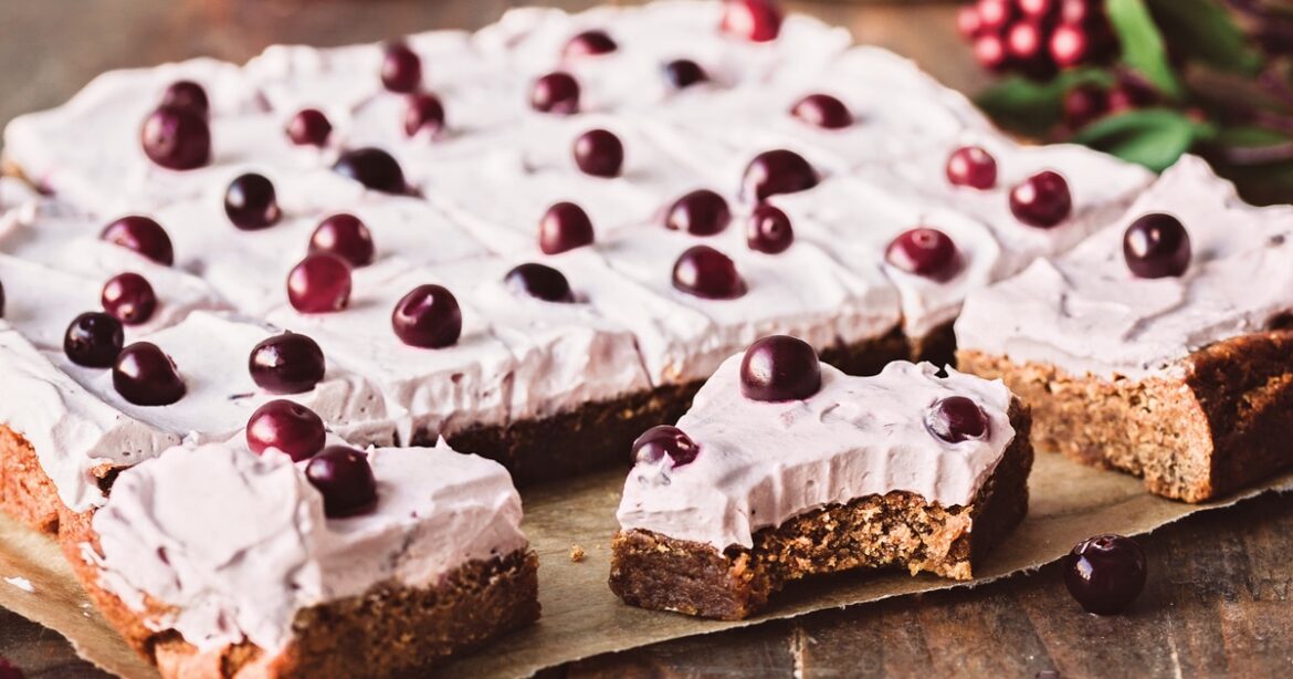10 Dairy-Free Thanksgiving Desserts That Aren’t Pie
