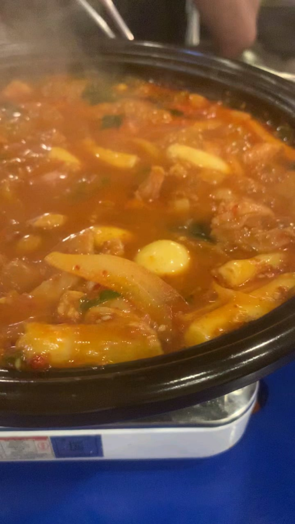 Awesome stew i had in Itaewon - Boneless Dak-bokkeum-tang (Spicy braised chicken breasts)