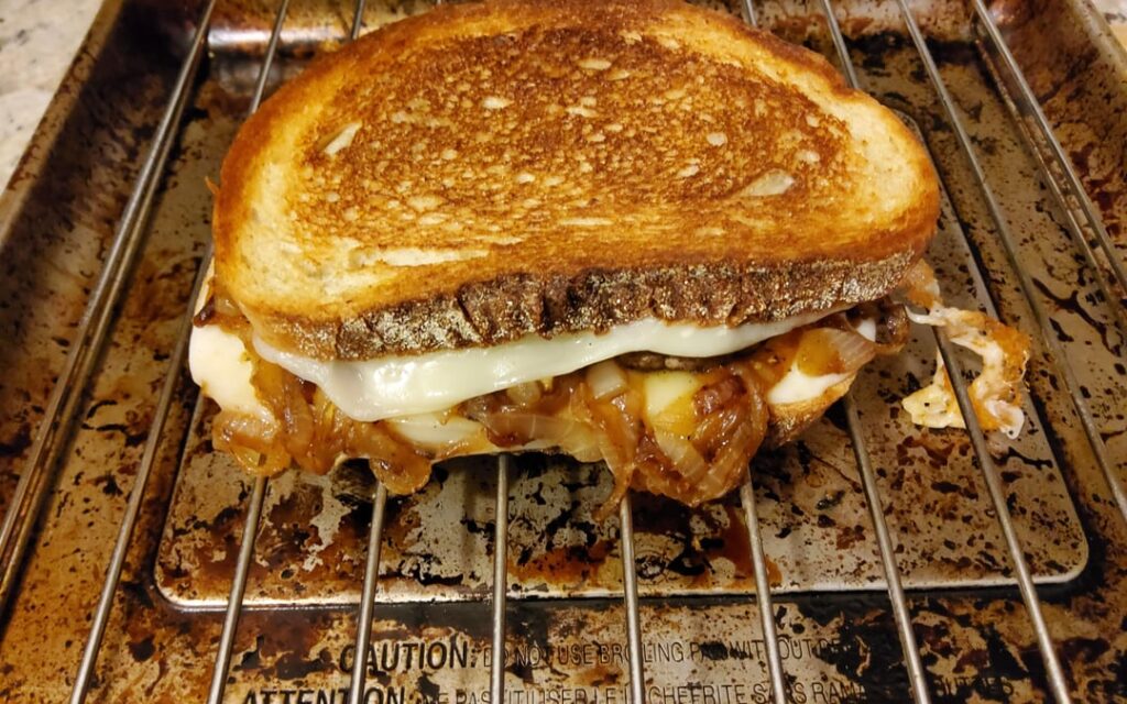 Patty melt on rye