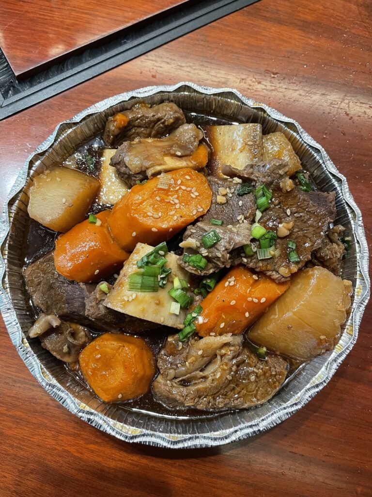 Galbi-jjim (갈비찜) and Kimchi-bokkeumbap (김치볶음밥) for Thanksgiving