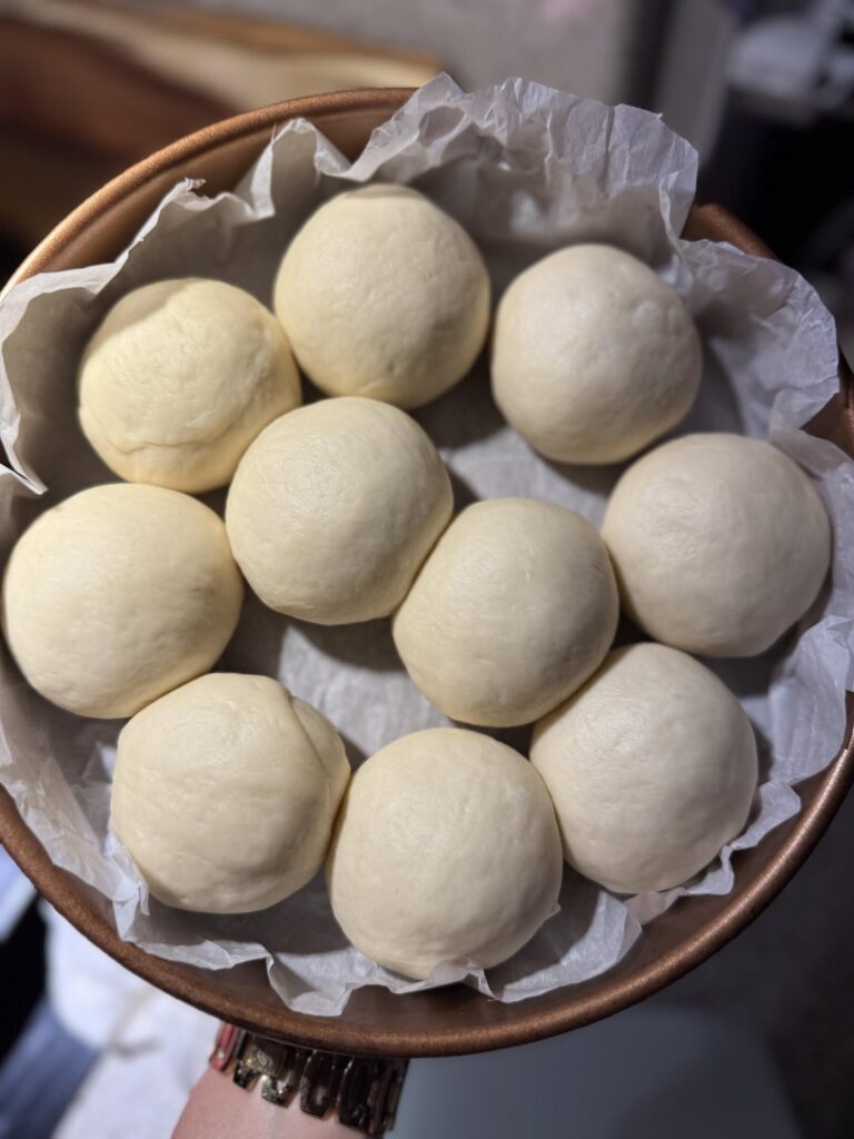 Sourdough Dinner Rolls