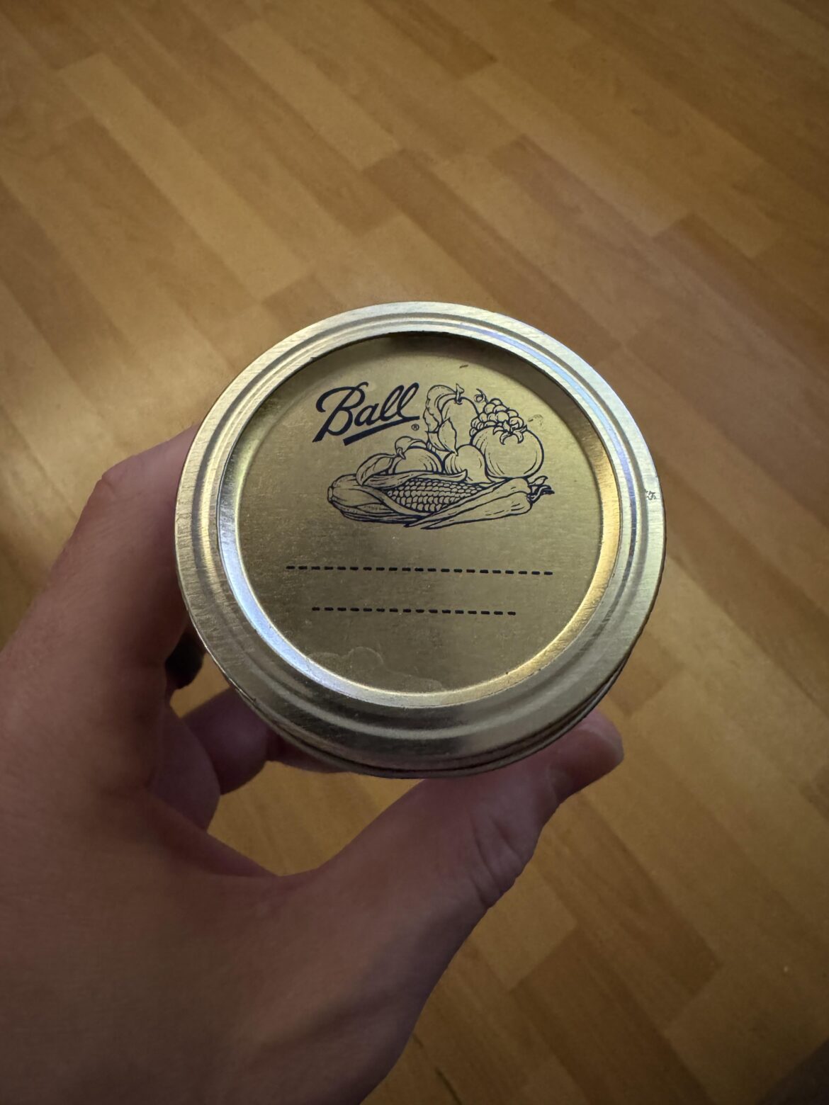 Anybody know where to find these lids? Anybody know where to find these lids?