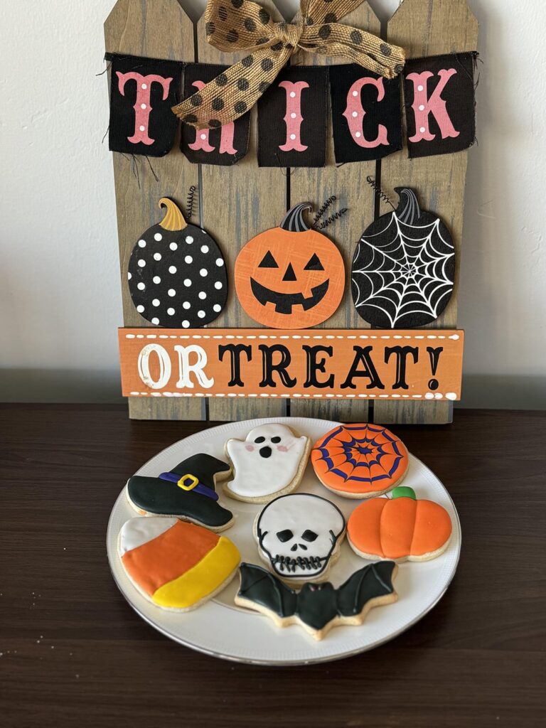 My first attempt at Halloween cookies