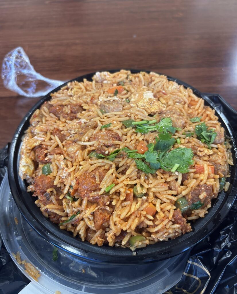 Basmati chicken fried rice. With some egg. Ordered extra chicken in the mix. Is 1.2k a safe estimate?