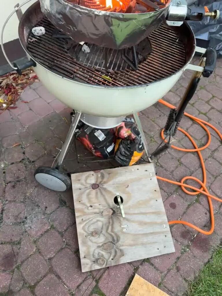DIY 50$ Pedal Controlled High Pressure Wok Burner out of Propane Torch