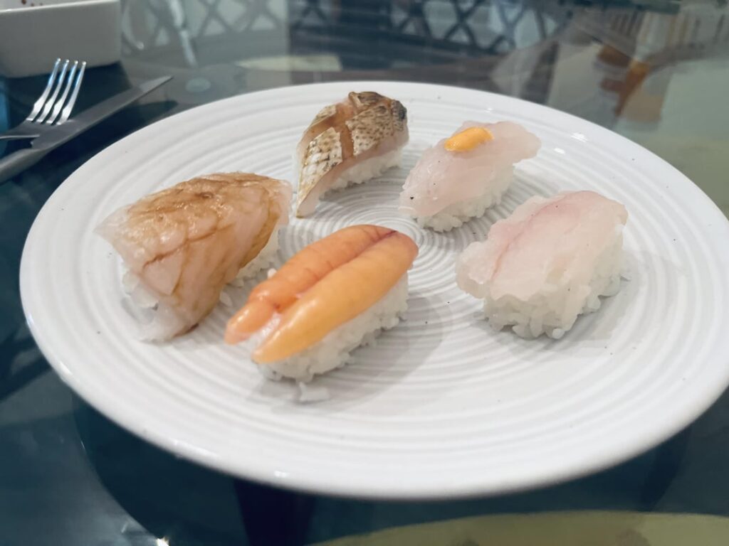 Caught & Cut - Whiting Nigiri 🍣 (yes, roe)