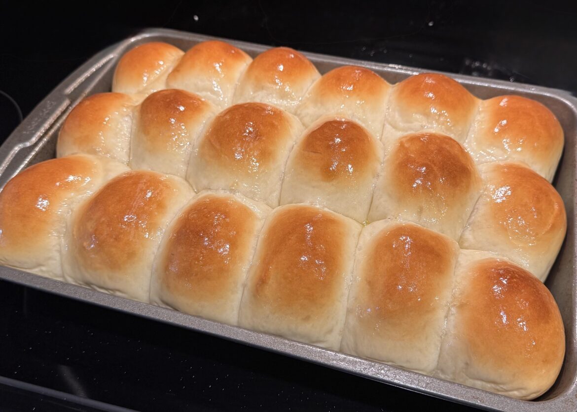 Life is pretty rough lately so I, naturally, deal with it by baking bread. Mush Love to yall! 🍄 💜