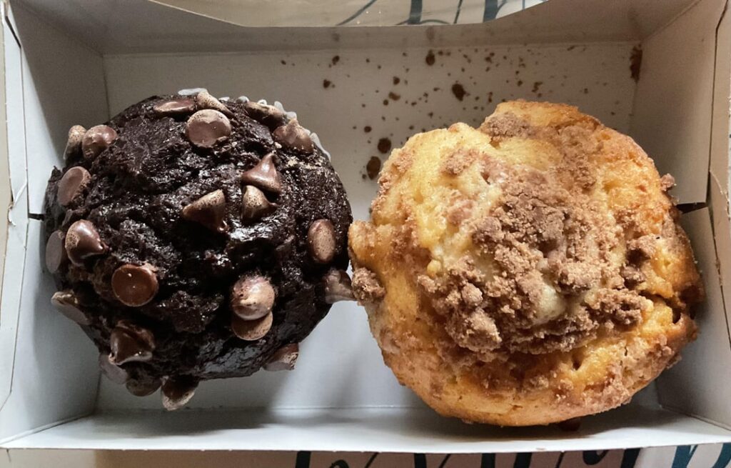 bakery muffin calories?