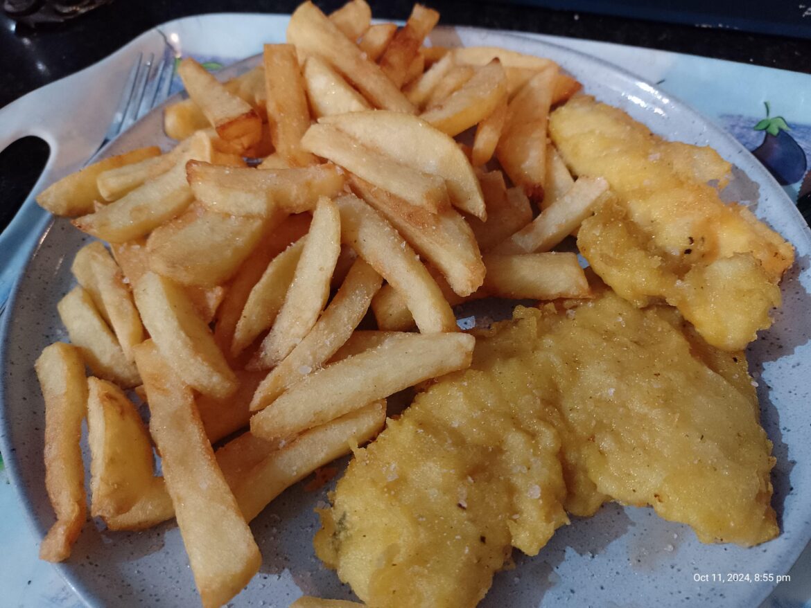 I finally made traditional chip shop fish and chips at home