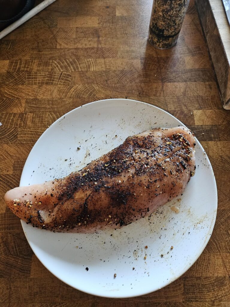 Turkey breast with black garlic seasoning