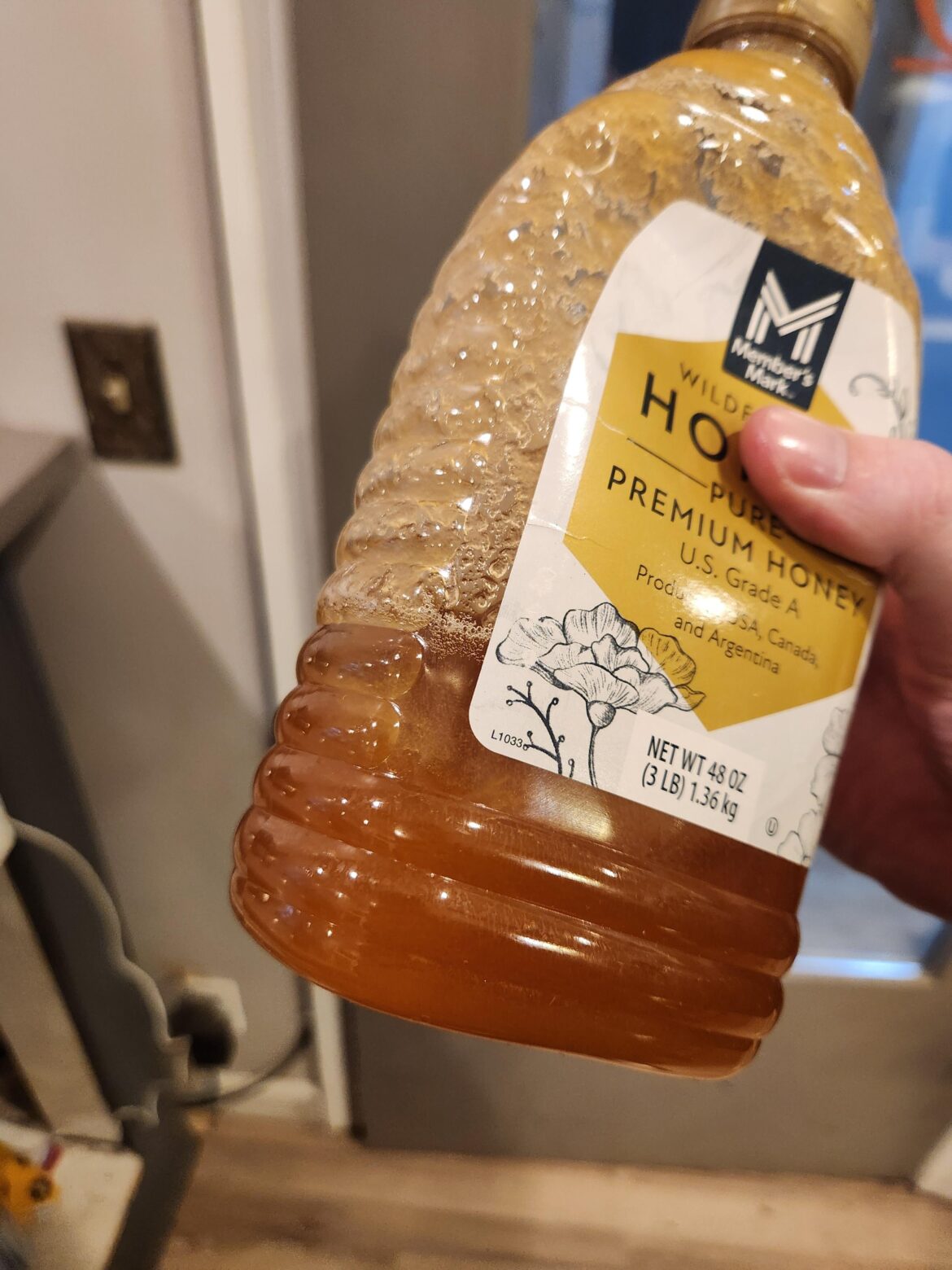 What do you guys do with honey when the sugar starts to crystallize in it? What do you guys do with honey when the sugar starts to crystallize in it?