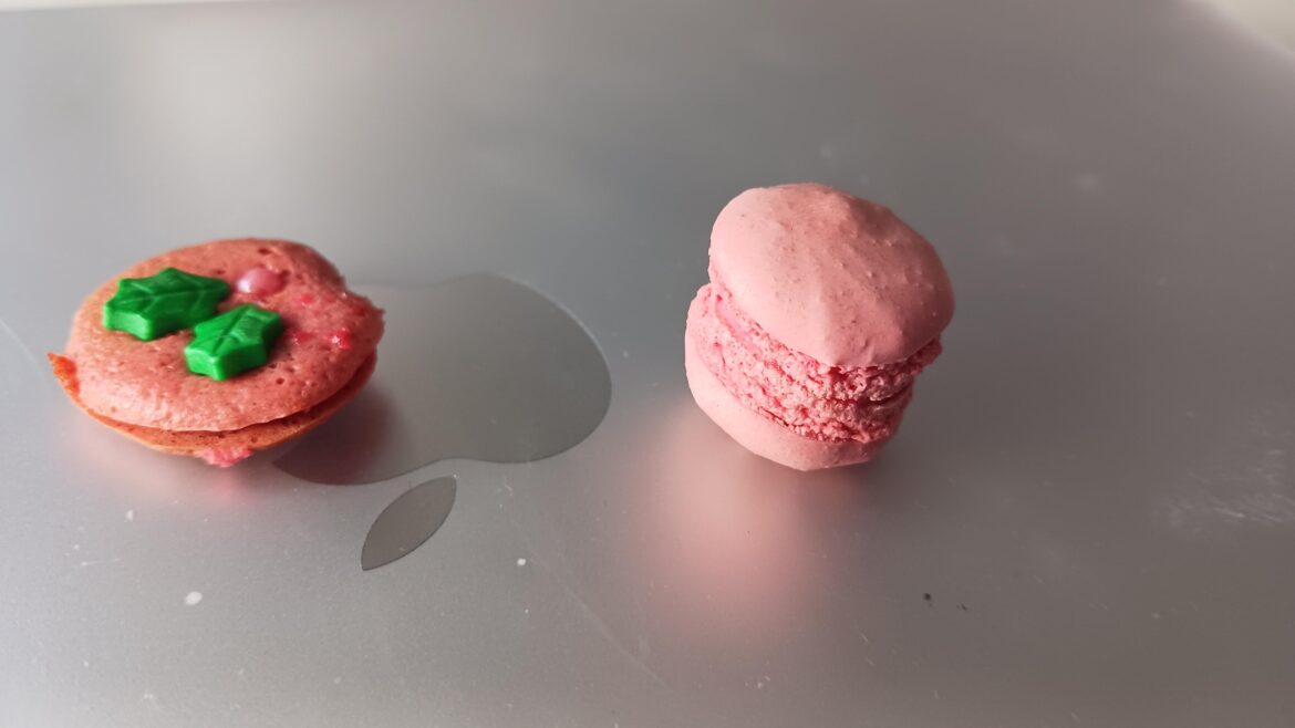 Allulose macarons certainly aren't macarons but they're nice and chewy
