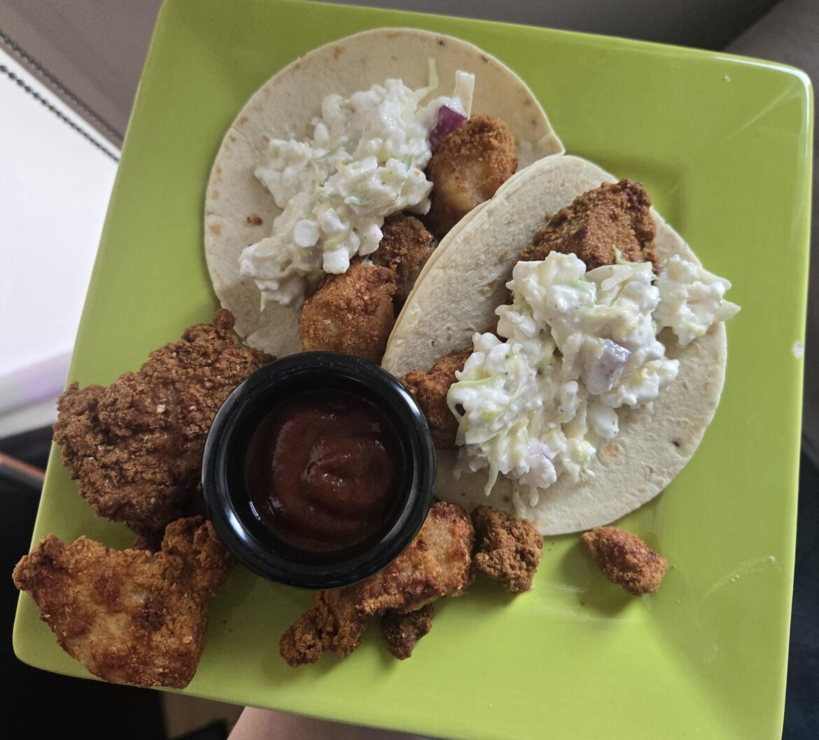 352 cal chicken tacos with ranch coleslaw and bonus nuggets with bbq. 52g protein, 18.2g fiber