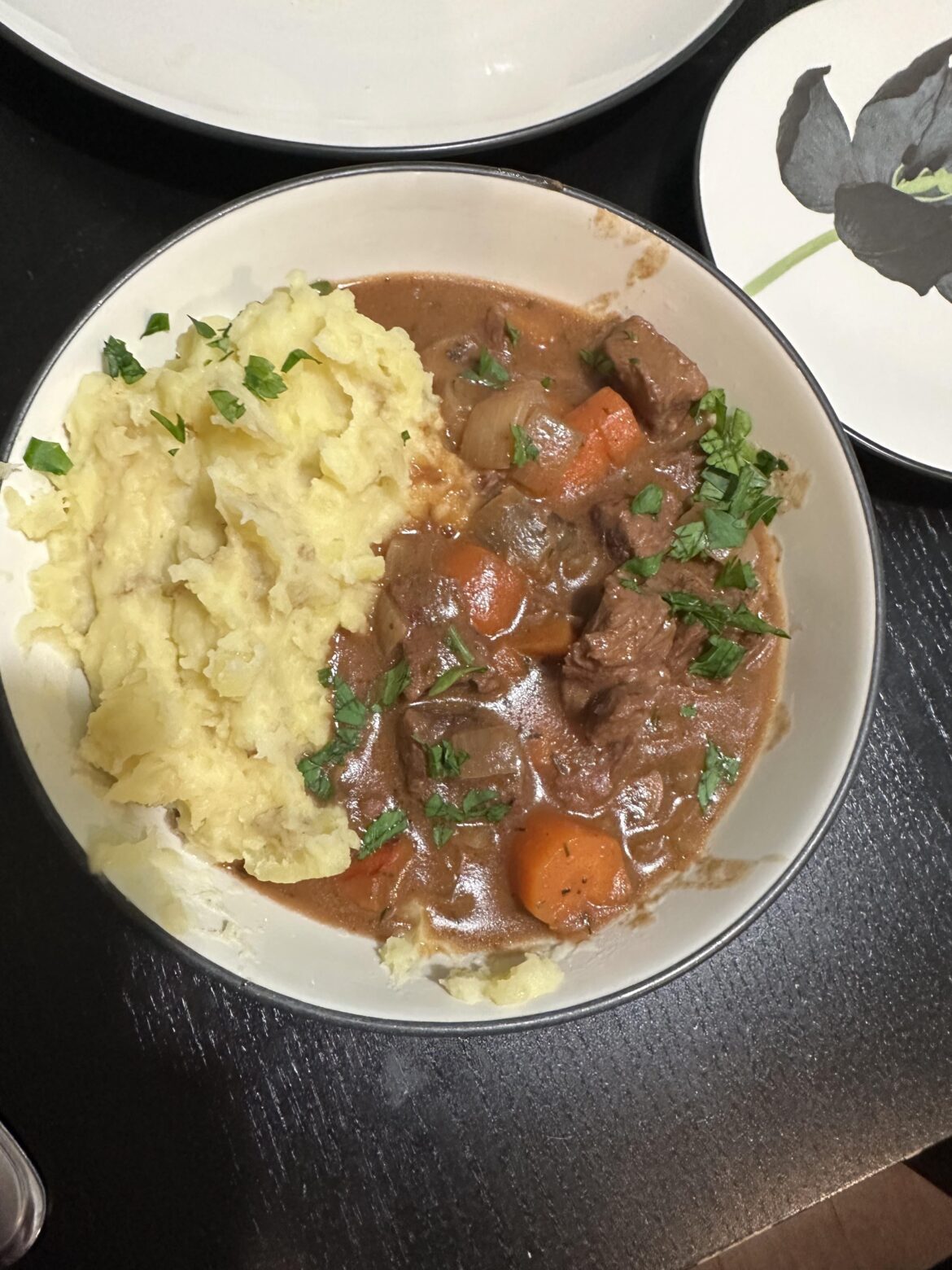 Beef and mushroom slow cooker stew