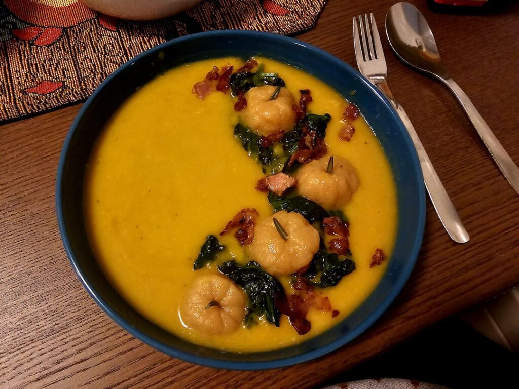 Our Halloween feast! Pumpkin patch soup, pizza skulls, boo-schetta and worms in dirt cupcakes