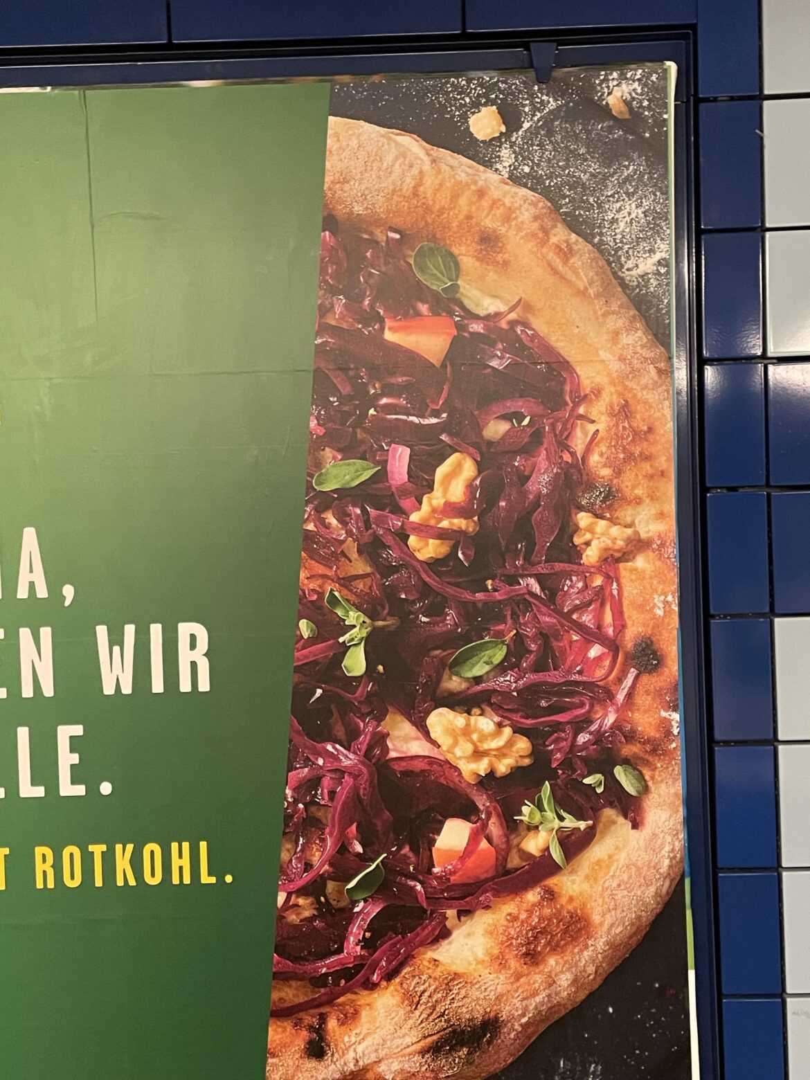 Rotkohl in Pizza