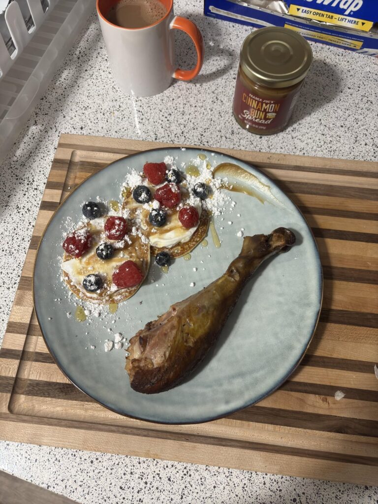 Savory & sweet breakfast ≈436kcal