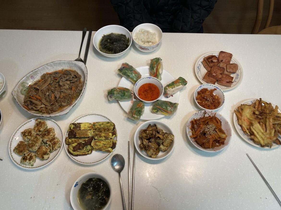 my mom made this lovely dinner for me 😭