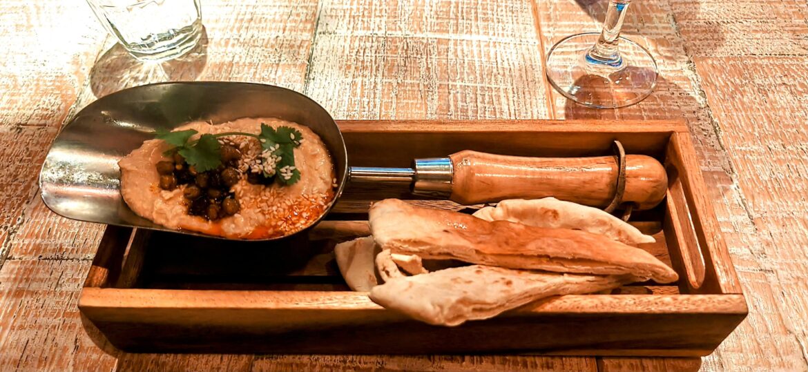 I ordered hummus as a starter and this is how it arrived