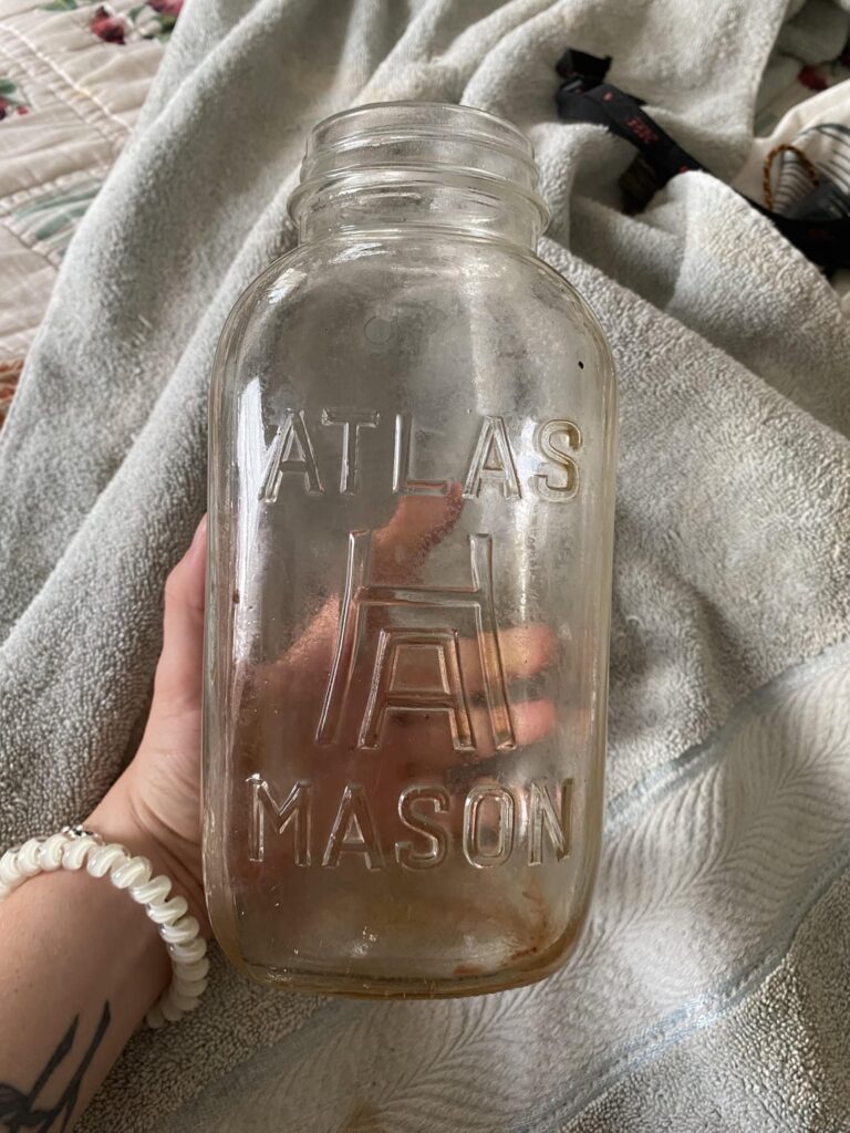 Atlas mason jar