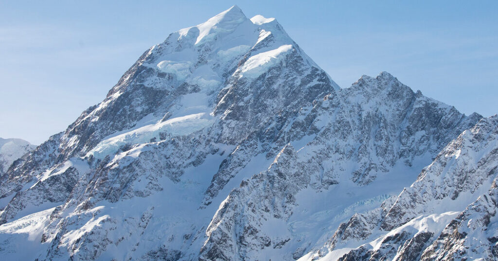 3 Climbers From the U.S. and Canada Have Gone Missing on New Zealand’s Highest Mountain 3 Climbers From the U.S. and Canada Have Gone Missing on New Zealand’s Highest Mountain