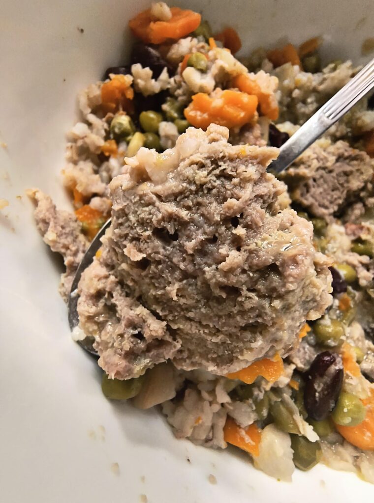 New to slowcooking. Is this ground turkey cooked in slow cooke, at top of dish raw or cooked? I cooked it on high for about 7h. It is pinkish.