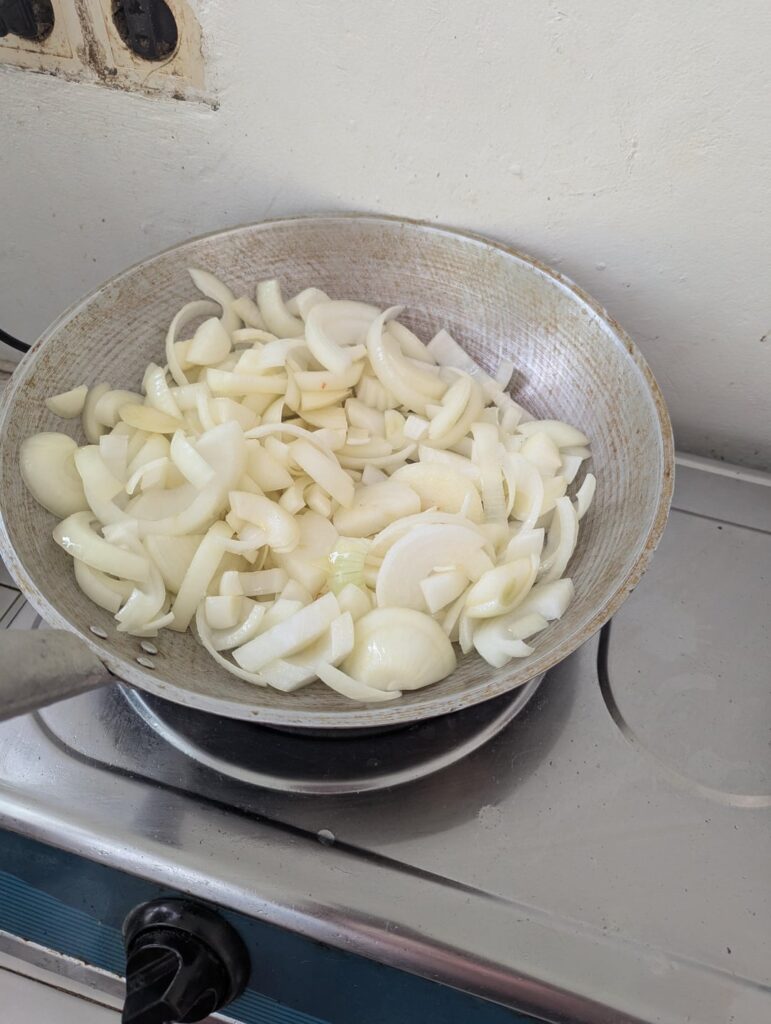 I'm over the moon because my girlfriend said she doesn't like onion!!