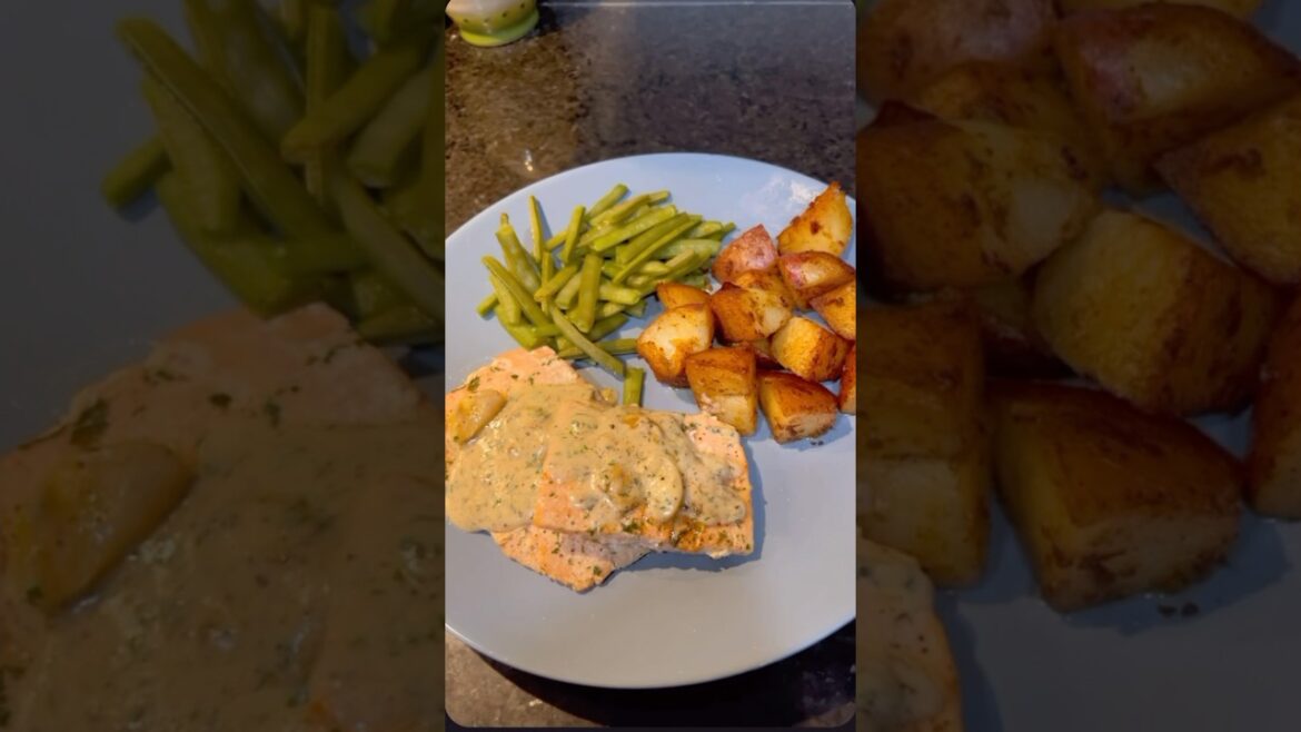 Lemon Butter Salmon with Creamy Sauce and Garlic Potato #shorts