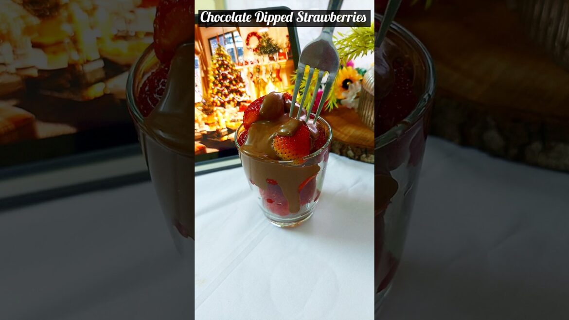 Chocolate Strawberry Dessert||Chocolate dipped Strawberries || #chocolate #strawberry